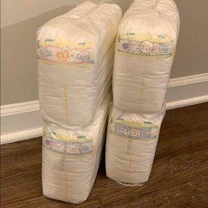 Size 1 brand 132 new diapers brand Pampers